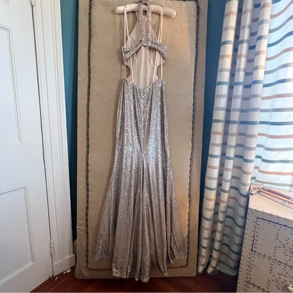 FAVIANA Sequin Halter Gown - Picture 11 of 16